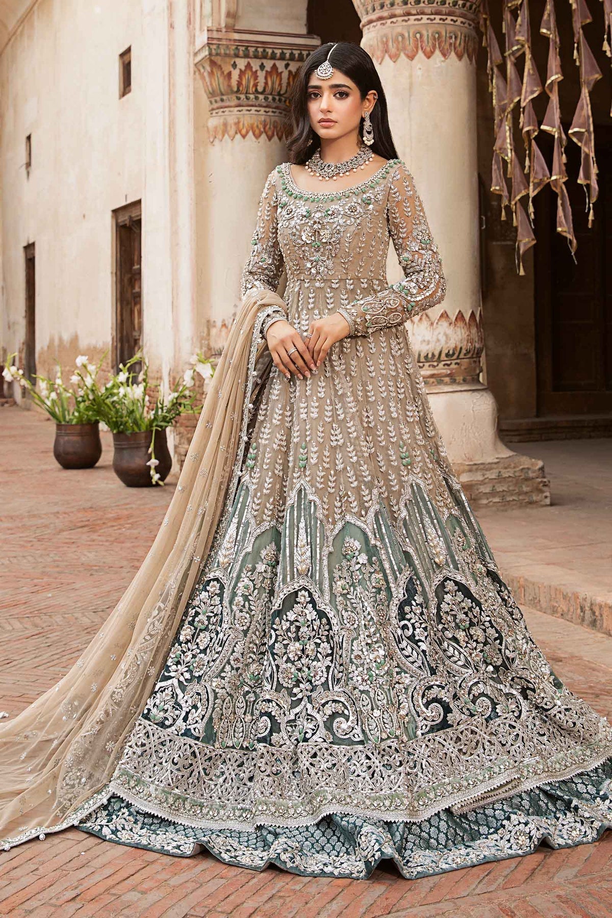 Nozmehra